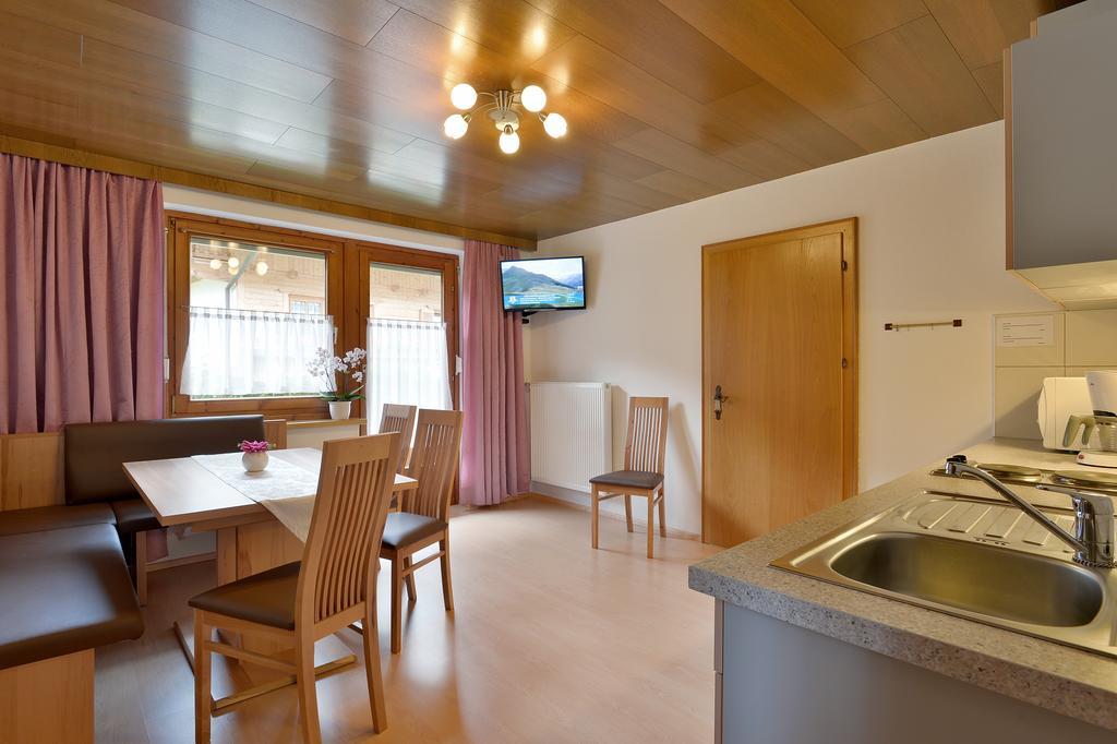 Gaestehaus Alpengruss ไมย์อาโฮเฟิน ห้อง รูปภาพ